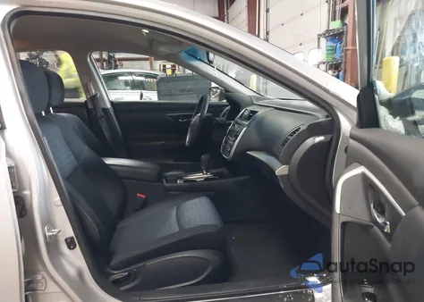 2016 Nissan Altima 2.5/2.5 S/2.5 Sl/2.5 Sr/2.5 Sv from USA, damaged, VIN 1N4AL3AP6GC152209